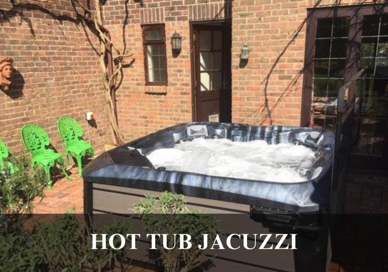 The Fortis House, Bournemouth, With Swimming Pool And Hot Tub Jacuzzi 외부 사진